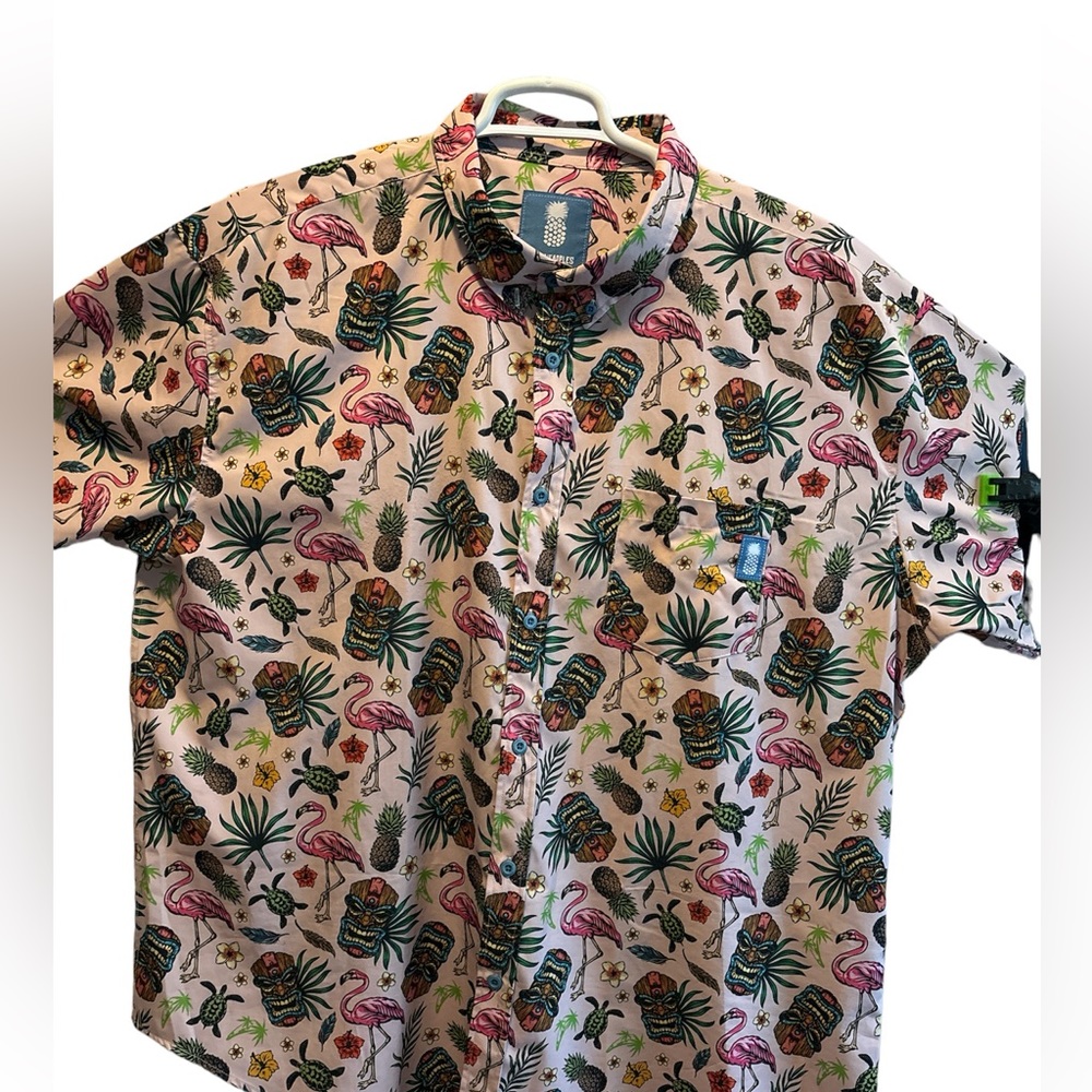 Casual Hawaiian shirt 3XL light weight fabric awesome design!